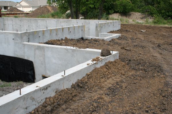 Cost of Foundation Wall Construction in Monroe Township