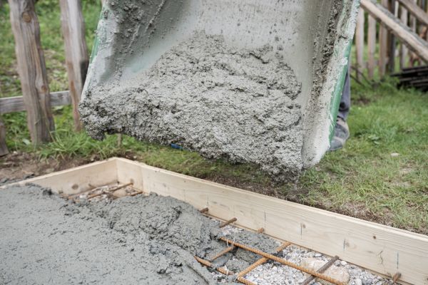 Cost of Yard Concrete Pouring in Monroe Township